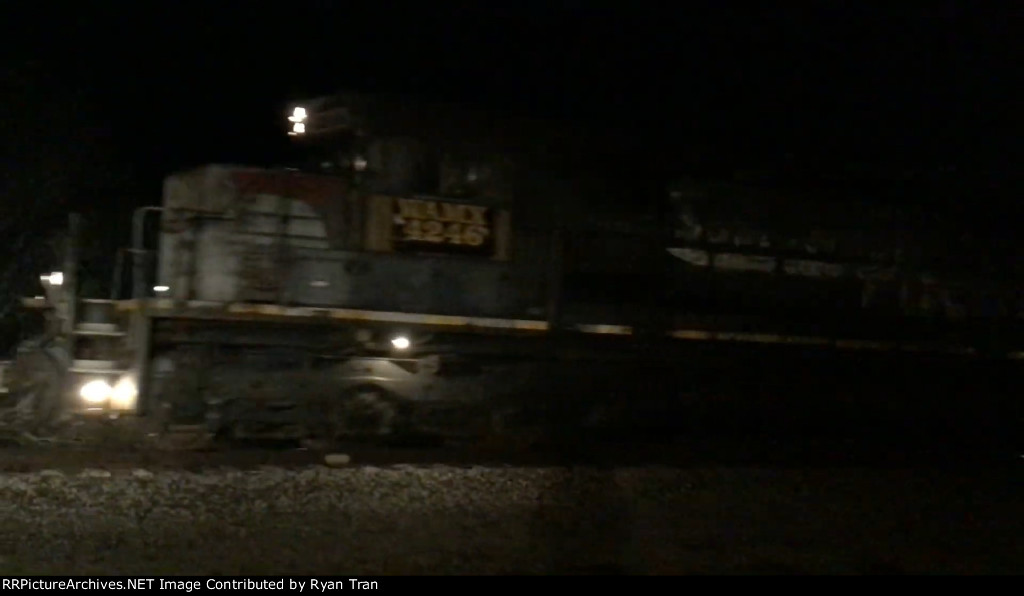 WAMX 4246 leads manifest train through the night.